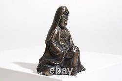 A Fine Japanese Signed Bronze Figure of Kannon Meiji Okimono Japan