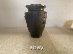 Antique Japanese Chinese Bronze Vase Very Fine Decoration grapes flowers