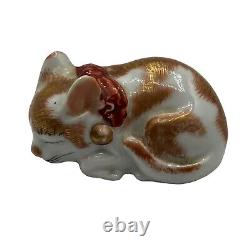 Antique Japanese Kutani Porcelain Fine Details Sleeping Cat Pet Animal Figurine