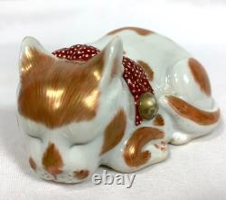 Antique Kutani Sleeping Cat Japanese Moriage Fine Details Porcelain