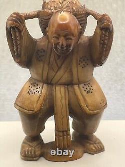 Antique Rare Fine Hand Crafted Signed Resin Collectible Japanese Netsuke