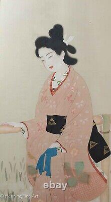 Beautiful Antique Japanese Silk Painting of Geisha in Pink Signed & FINE