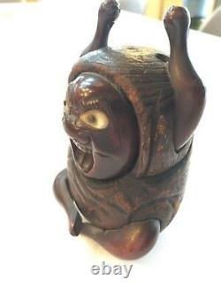 FINE Antique, Japanese/Japan Wooden Okimono sagemono Angry God withabalone shell