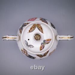 Fine Japanese Kutani Porcelain Sugar Bowl Decorated With Butterflies and Stamps