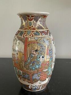 Fine Japanese Meiji Hand Painted Royal Relief Decoration Pottery Vase