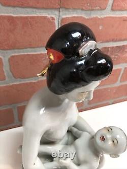 Fine Porcelain Antique Japanese Kutani Statue Geisha Naked Woman Pottery Signed