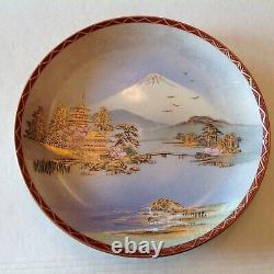 Finely Detailed Antique Hand Painted Japanese Satsuma Plate Signed