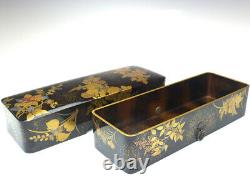 Japanese Antique Meiji Period Fine Quality Makie Flower Emblem Pox Width 24.5cm