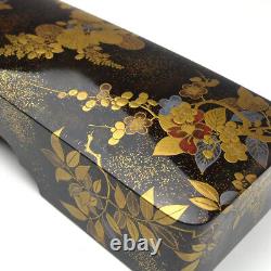 Japanese Antique Meiji Period Fine Quality Makie Flower Emblem Pox Width 24.5cm