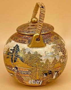 Japanese Meiji Satsum Teapot With Fine Decorations, Signed