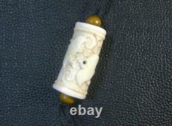 Japanese fine Netsuke Made of Deer Horn with Sculpture of waterfowl and Turtle