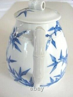 Rare Antique Japanese Studio fine porcelain Bamboo teapot, Yoshizou Poem