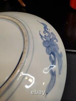 Very Fine Antique large Japanese Hand Painted Imari Plate 14 1/2