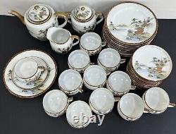 Ancien Japonais, Satsuma, Service à thé en porcelaine fine complet pour 12 personnes, Signé