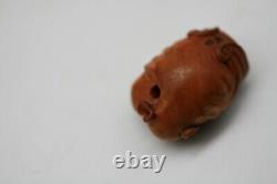 Boîte à sculpter japonaise en bois de buis fin antique Netsuke 2 Chauves-souris Signé A27