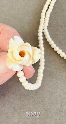 Collier asiatique antique japonais et chinois, fleurs sculptées à la main et perles, 36.