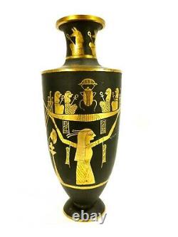 Couple Fine Japonais Komai Vases Égyptien Motif Isis Anubis Et Autres Divinités