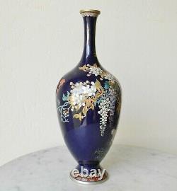 Fine 10 Tall Meiji-era Japonais Cloisonne Vase Poulets & Wisteria