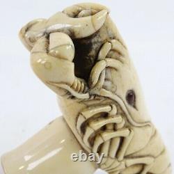 Fine Carved Bovine Japanese Meiji Period’crayfish' Corkscrew / Cane Top, Vers 1880