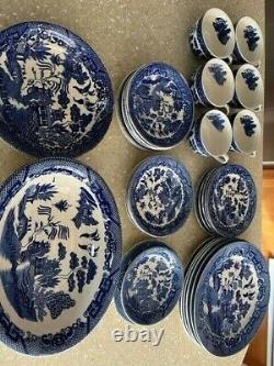 Japonais Bleu & Blanc Fine Porcelaine Plates Coupes Bols Lot Paysage Oiseaux Arbres