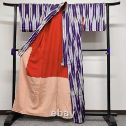 Kimono japonais ancien à motif fin en pointe de flèche violet et argenté