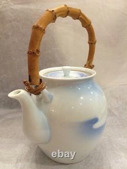 Marqué Fukagawa Fine China Japanese Tea Pot & Cup Set