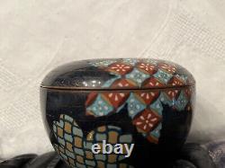 Période Meiji Très Belle Poterie Cloisonné avec Couvercle