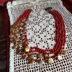 Perles De Pièces De Monnaie Japonaises Et Perles Rouges Exquises Avec Collier De Jade