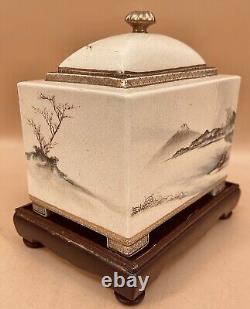 Pot de Satsuma japonais Meiji avec de fines décorations par Fuzan