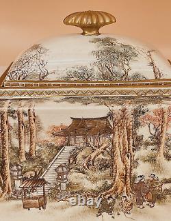 Pot de Satsuma japonais Meiji avec de fines décorations par Fuzan