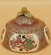 Pot En Céramique Couvert Japonais De L'ère Meiji Avec De Fines Décorations Par Kinkozan