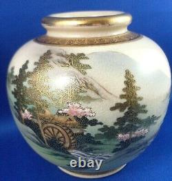 Rare Antique/vintage Japonais Satsuma Fine Hand-painted Small Pottery Vase Aus