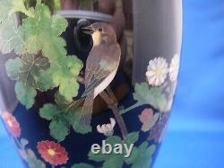 Superbe Vase en Cloisonné JAPONAIS en Fil d'Argent - 7 1/8 pouces - Oiseau et Fleurs sur FOND NOIR