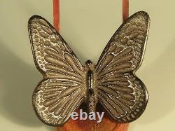 Très Fine Japon Japonais Bronze Figure D'une Décoration Papillon Ca. 20e C