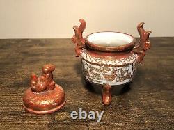 Très belle antique 1868 japonais Kutani Watano Sei porcelaine miniature urne trépied