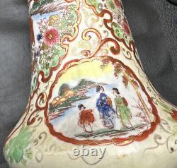Très belle grande carafe vase polychrome de l'époque Meiji japonaise Kutani