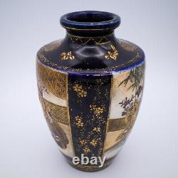 Vase De Satsuma Blue-ground Japonais De Kinkozan Studio. Période Meiji
