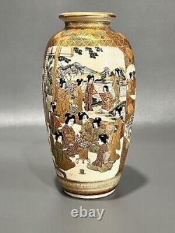 Vase De Satsuma Japonais D'antiquité Merveilleux Avec De Beaux Détails Période Meiji