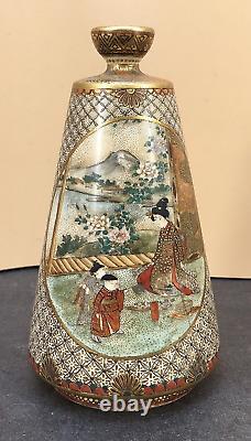 Vase Japonais Meiji Satsuma Avec De Belles Décorations Personnes & Montagnes, Signé