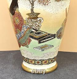 Vase Meiji Satsuma Japonais Avec Samurai, Aristocrates & Designs Floraux, Signé