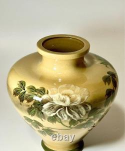 Vase en poterie d'art fine antique japonaise Motif de fleurs de 9 pouces de hauteur