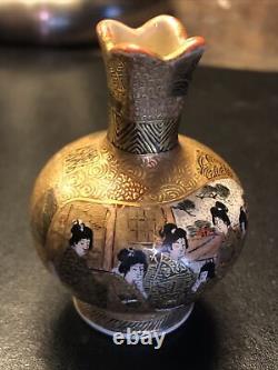 Vase miniature antique japonais Satsuma peint à la main œuvre d'art de qualité fine